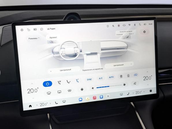 Exeed Exlantix ES с пробегом 2025 года, цена 4 500 000 рублей, 28051 км, седан, Автокод Объявления