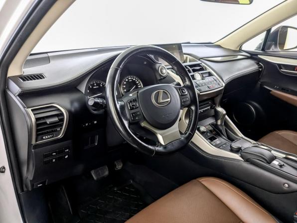 Lexus NX I с пробегом 2016 года, цена 2 590 000 рублей, 188260 км, внедорожник, Автокод Объявления