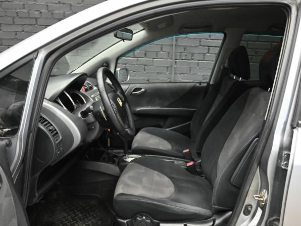 Honda Jazz I Рестайлинг с пробегом 2008 года, цена 550 000 рублей, 189499 км, хэтчбек, Автокод Объявления