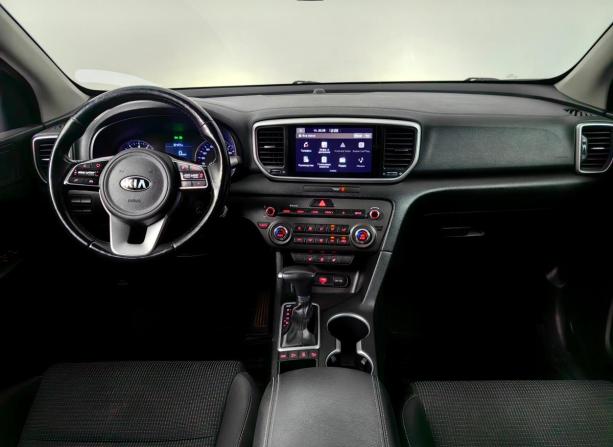 Kia Sportage IV Рестайлинг с пробегом 2020 года, цена 2 257 000 рублей, 106058 км, внедорожник, Автокод Объявления