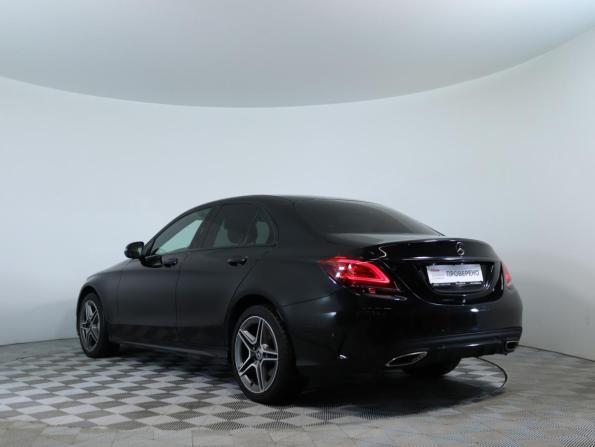 Mercedes-Benz C-Класс IV (W205) Рестайлинг с пробегом 2018 года, цена 2 900 000 рублей, 117925 км, седан, Автокод Объявления