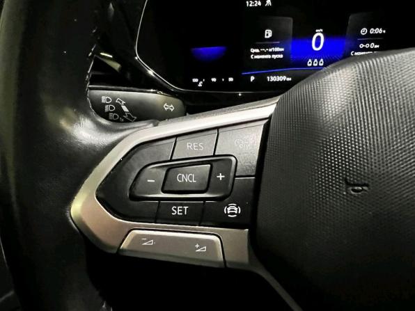 Volkswagen Taos I с пробегом 2021 года, цена 2 299 000 рублей, 130308 км, внедорожник, Автокод Объявления