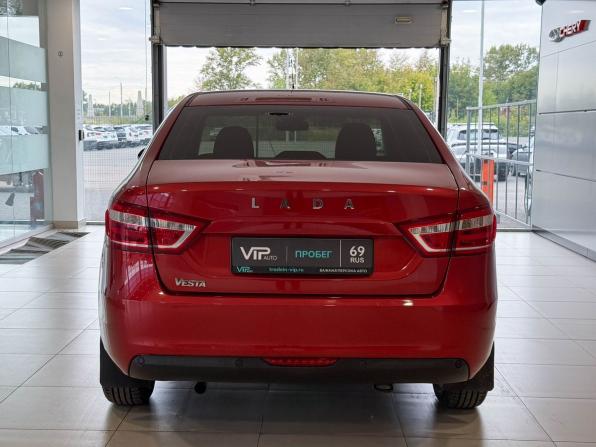 Lada (ВАЗ) Vesta I с пробегом 2017 года, цена 727 000 рублей, 106008 км, седан, Автокод Объявления