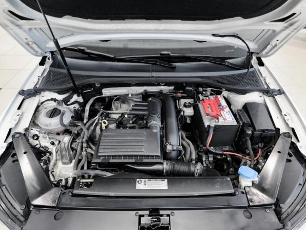 Volkswagen Passat B8 с пробегом 2015 года, цена 1 698 000 рублей, 182196 км, седан, Автокод Объявления