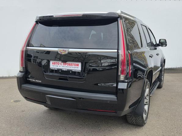 Cadillac Escalade IV с пробегом 2019 года, цена 4 985 000 рублей, 121000 км, внедорожник, Автокод Объявления