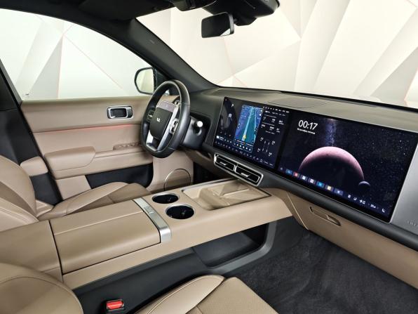 Li Auto (Lixiang) L7 I Рестайлинг с пробегом 2025 года, цена 7 200 000 рублей, 41882 км, внедорожник, Автокод Объявления