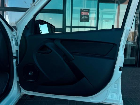 Lada (ВАЗ) Granta I с пробегом 2018 года, цена 659 000 рублей, 111223 км, седан, Автокод Объявления
