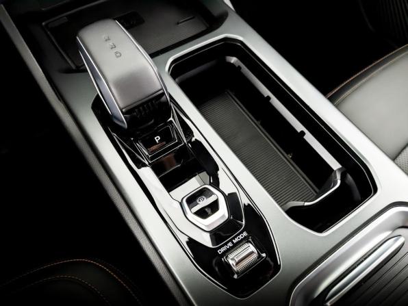 Geely Okavango I Рестайлинг с пробегом 2024 года, цена 2 845 000 рублей, 35509 км, внедорожник, Автокод Объявления