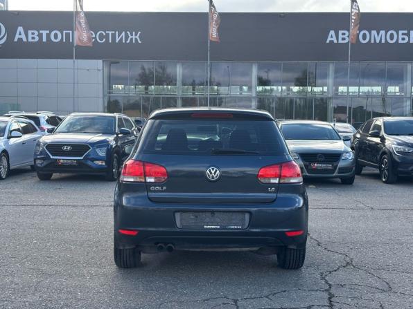 Volkswagen Golf VI с пробегом 2010 года, цена 549 000 рублей, 303147 км, хэтчбек, Автокод Объявления