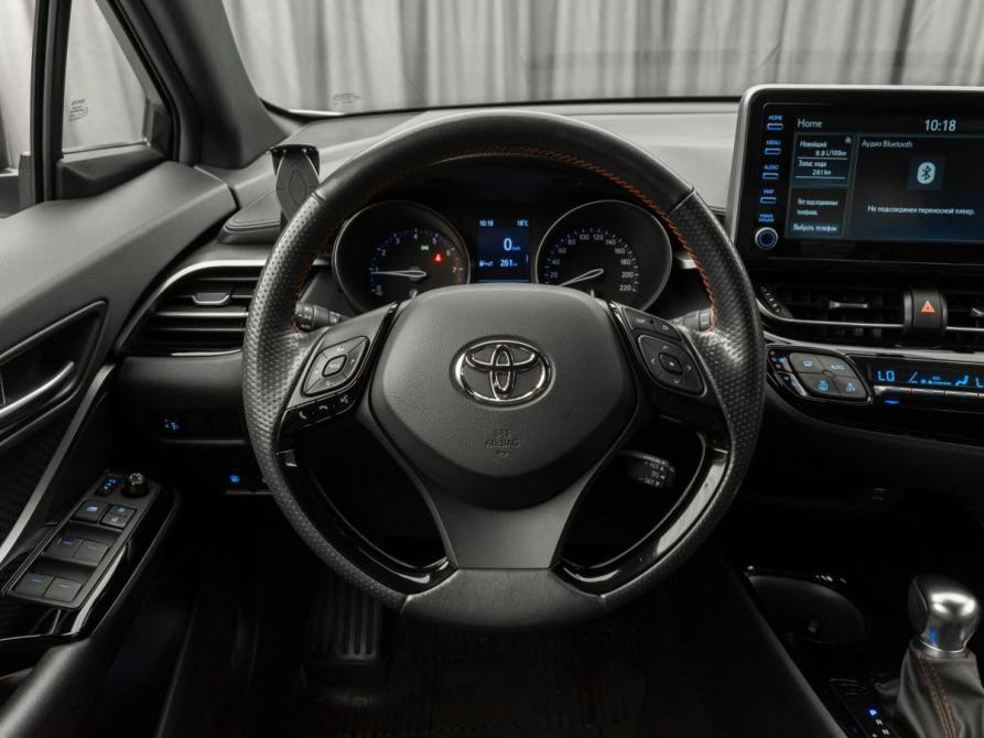 Toyota C-HR I Рестайлинг Москва  - изображение 10