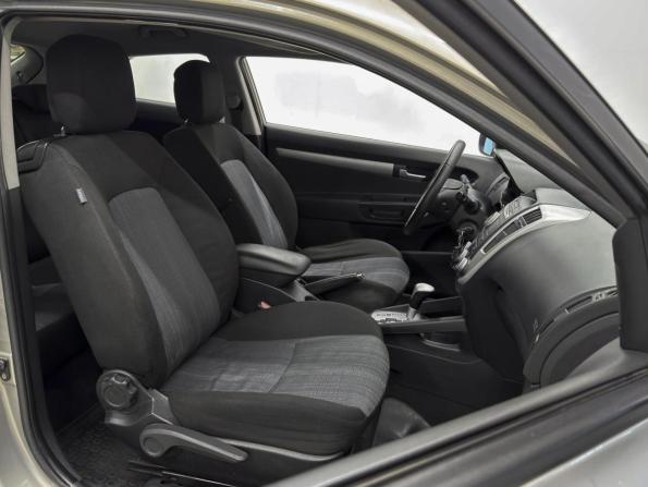 Kia Ceed I с пробегом 2010 года, цена 750 000 рублей, 198661 км, хэтчбек, Автокод Объявления