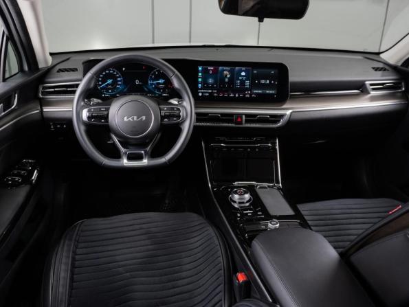 Kia K5 III с пробегом 2022 года, цена 3 300 000 рублей, 18862 км, седан, Автокод Объявления
