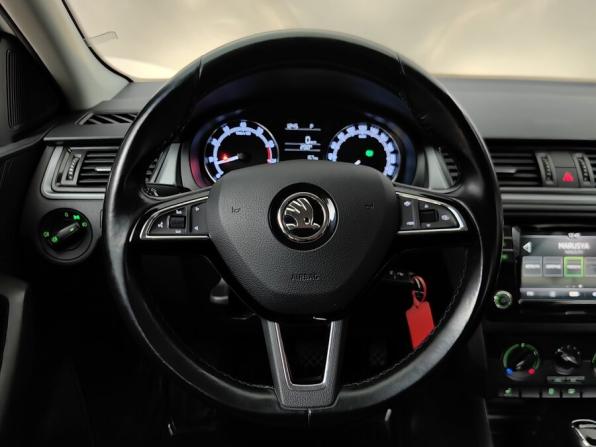 Skoda Rapid I Рестайлинг с пробегом 2019 года, цена 1 378 000 рублей, 103350 км, лифтбек, Автокод Объявления