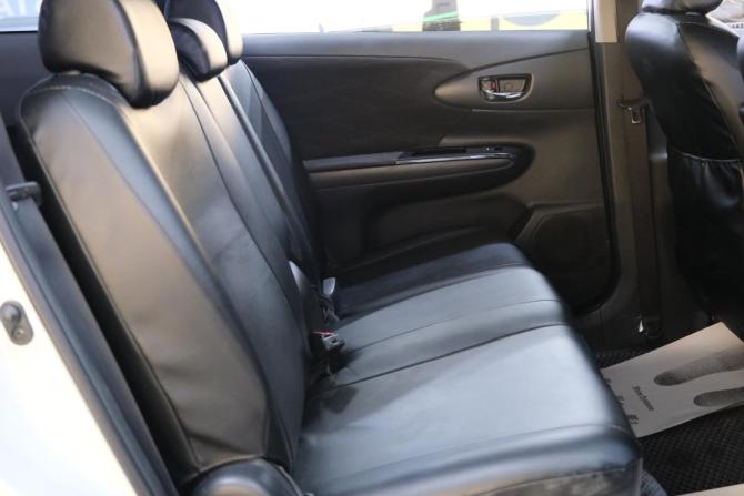 Toyota Wish II Рестайлинг с пробегом 2012 года, цена 1 529 000 рублей, 164000 км, минивэн, Автокод Объявления