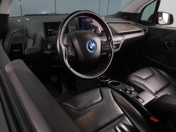 BMW i3 I (I01) Рестайлинг с пробегом 2018 года, цена 2 544 000 рублей, 140758 км, хэтчбек, Автокод Объявления