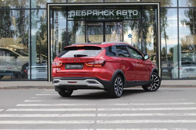 Lada (ВАЗ) Vesta I Рестайлинг (NG) с пробегом 2023 года, цена 1 445 000 рублей, 63258 км, универсал, Автокод Объявления