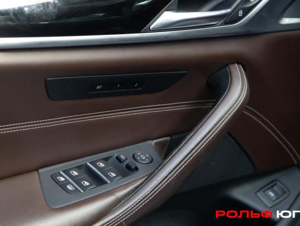 BMW 5 серии VII (G30/G31/G38) с пробегом 2018 года, цена 3 788 000 рублей, 111167 км, седан, Автокод Объявления