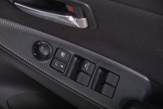 Mazda Demio IV (DJ) с пробегом 2016 года, цена 999 000 рублей, 116000 км, хэтчбек, Автокод Объявления