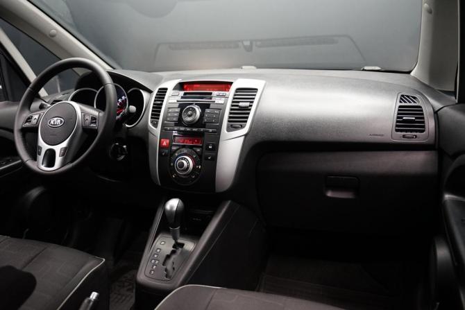 Kia Venga I с пробегом 2012 года, цена 980 000 рублей, 276932 км, минивэн, Автокод Объявления