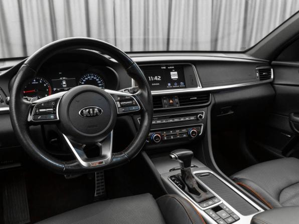 Kia Optima IV Рестайлинг с пробегом 2019 года, цена 2 370 000 рублей, 98700 км, седан, Автокод Объявления