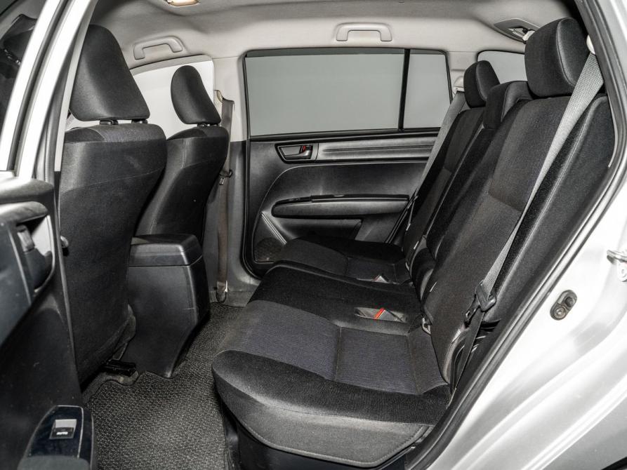 Toyota Corolla XI (E160 E170 E180) Рестайлинг 1 Иркутск  - изображение 7