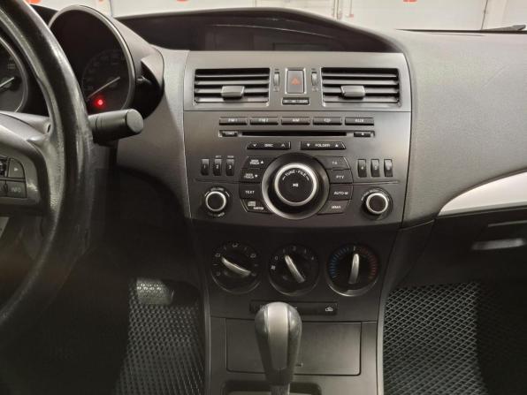 Mazda 3 II (BL) Рестайлинг с пробегом 2012 года, цена 960 000 рублей, 189398 км, седан, Автокод Объявления