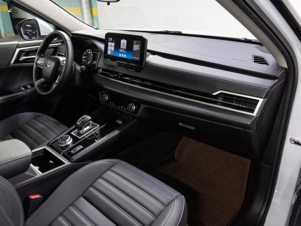 Mitsubishi Outlander IV с пробегом 2023 года, цена 3 600 000 рублей, 45475 км, внедорожник, Автокод Объявления