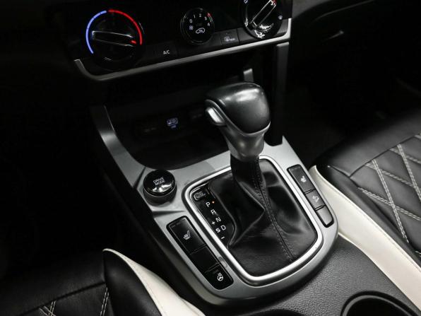 Kia Seltos I с пробегом 2020 года, цена 2 350 000 рублей, 130048 км, внедорожник, Автокод Объявления