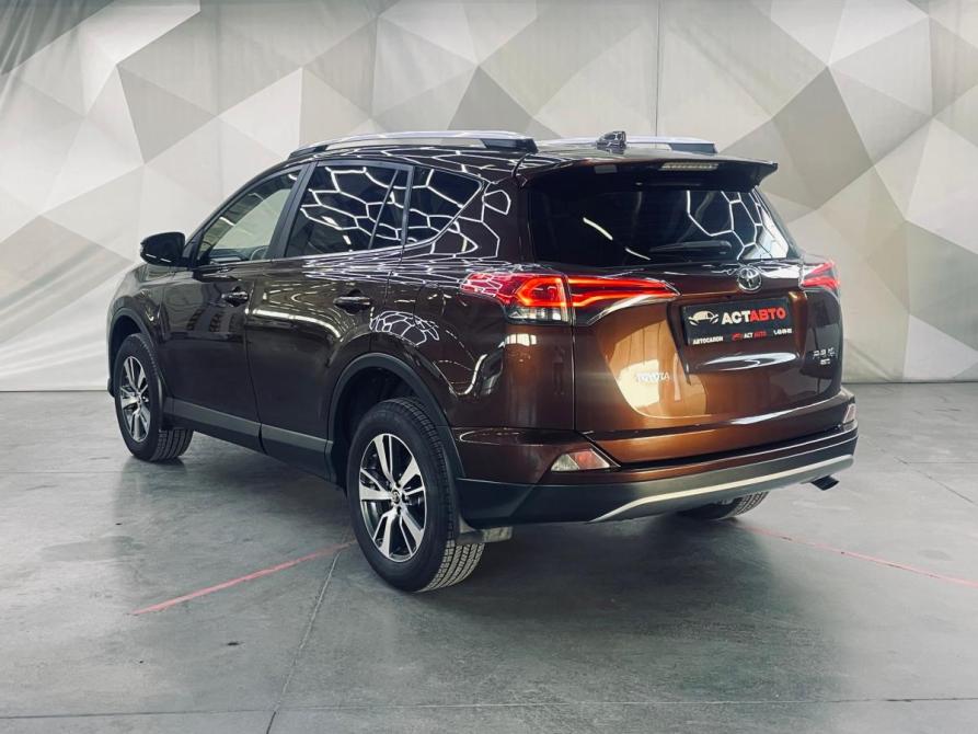 Toyota RAV4 IV (XA40) Рестайлинг Оренбург  - изображение 4