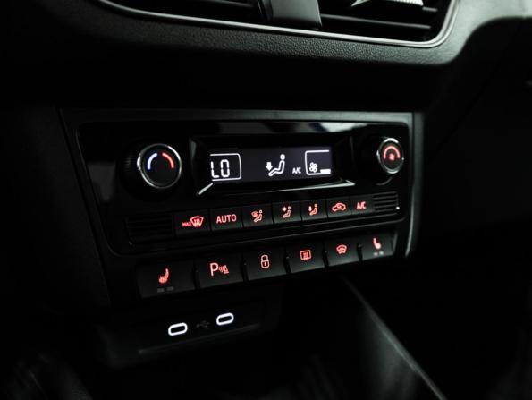 Volkswagen Polo VI с пробегом 2021 года, цена 1 875 000 рублей, 38537 км, лифтбек, Автокод Объявления