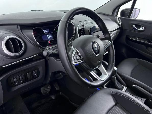 Renault Kaptur I Рестайлинг с пробегом 2020 года, цена 1 575 000 рублей, 84252 км, внедорожник, Автокод Объявления