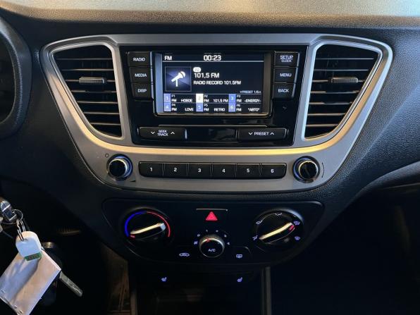 Hyundai Solaris II с пробегом 2019 года, цена 1 447 000 рублей, 132964 км, седан, Автокод Объявления