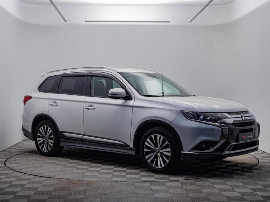 Mitsubishi Outlander III Рестайлинг 3 Москва  - изображение 3