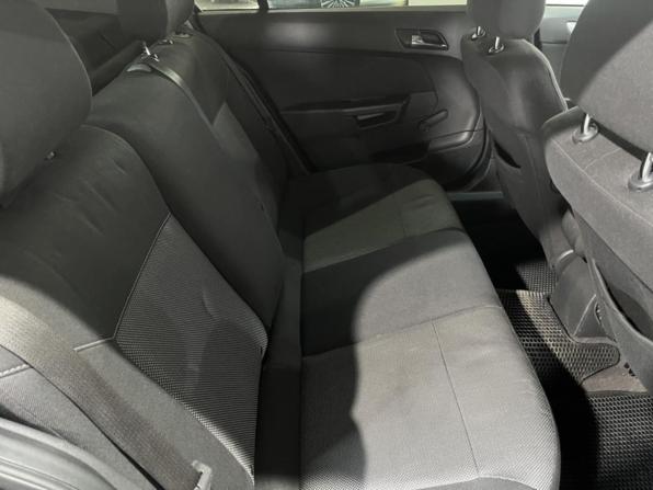 Opel Astra H Рестайлинг с пробегом 2011 года, цена 435 000 рублей, 300039 км, седан, Автокод Объявления