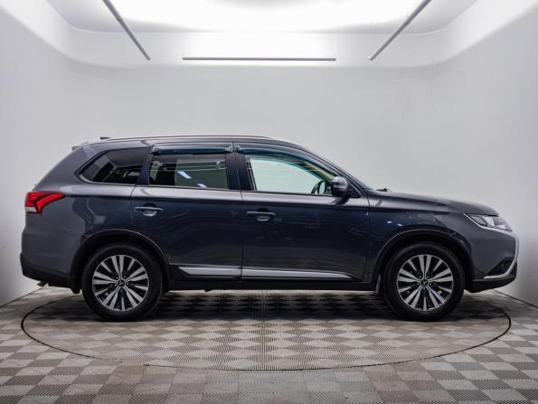 Mitsubishi Outlander III Рестайлинг 3 с пробегом 2021 года, цена 2 178 000 рублей, 166196 км, внедорожник, Автокод Объявления