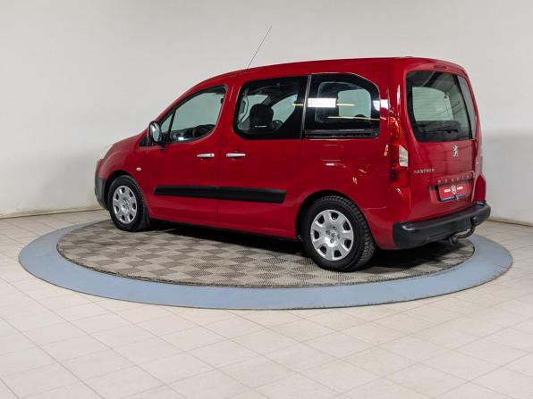 Peugeot Partner II с пробегом 2010 года, цена 799 900 рублей, 275000 км, минивэн, Автокод Объявления