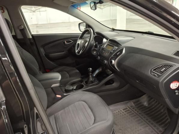 Hyundai ix35 I Рестайлинг с пробегом 2014 года, цена 1 130 000 рублей, 186419 км, внедорожник, Автокод Объявления