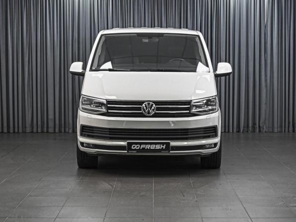 Volkswagen Caravelle T6 с пробегом 2015 года, цена 3 432 000 рублей, 231229 км, минивэн, Автокод Объявления