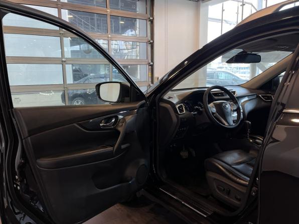 Nissan X-Trail III с пробегом 2018 года, цена 2 055 000 рублей, 170454 км, внедорожник, Автокод Объявления