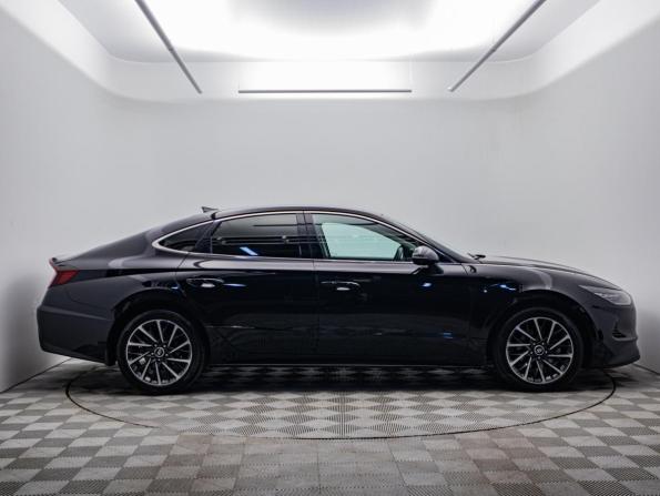 Hyundai Sonata VIII (DN8) с пробегом 2022 года, цена 2 690 000 рублей, 56127 км, седан, Автокод Объявления