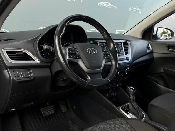 Hyundai Solaris II с пробегом 2019 года, цена 1 190 600 рублей, 129736 км, седан, Автокод Объявления