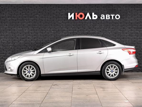 Ford Focus III с пробегом 2013 года, цена 800 000 рублей, 263156 км, седан, Автокод Объявления