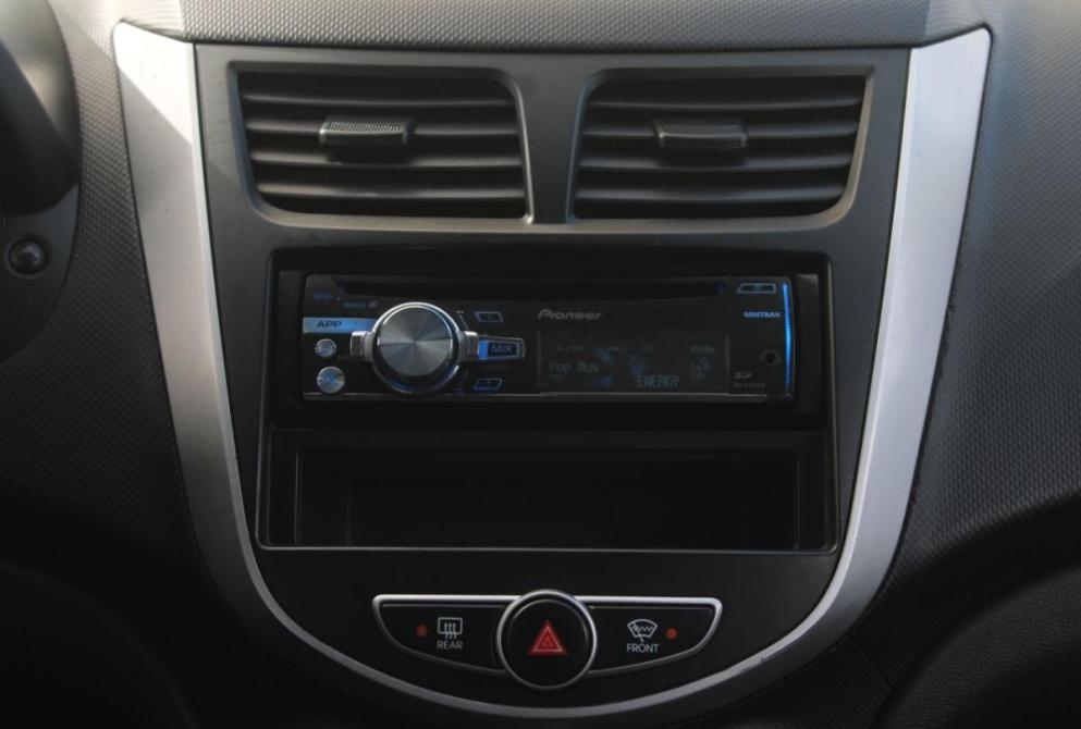 Hyundai Solaris I Саратов  - изображение 22