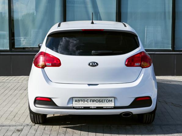 Kia Ceed II с пробегом 2012 года, цена 850 000 рублей, 180000 км, хэтчбек, Автокод Объявления