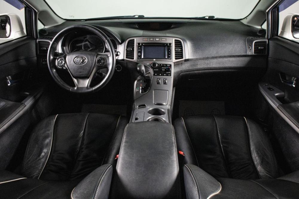 Toyota Venza I Сургут  - изображение 10