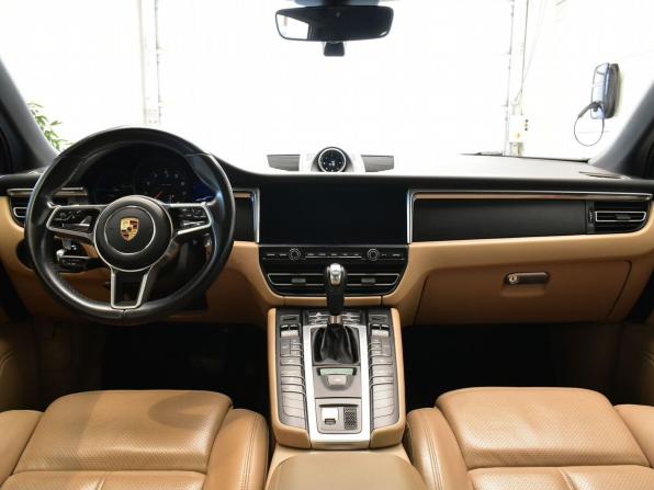 Porsche Macan I Рестайлинг с пробегом 2021 года, цена 4 520 000 рублей, 138052 км, внедорожник, Автокод Объявления