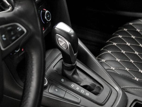 Ford Focus III Рестайлинг с пробегом 2018 года, цена 1 599 900 рублей, 30000 км, хэтчбек, Автокод Объявления