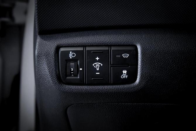 Hyundai Creta I с пробегом 2018 года, цена 1 599 000 рублей, 205580 км, внедорожник, Автокод Объявления
