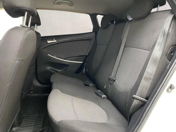 Hyundai Solaris I с пробегом 2014 года, цена 920 000 рублей, 151603 км, хэтчбек, Автокод Объявления