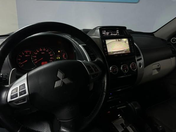 Mitsubishi Pajero Sport II Рестайлинг с пробегом 2014 года, цена 1 699 000 рублей, 305545 км, внедорожник, Автокод Объявления